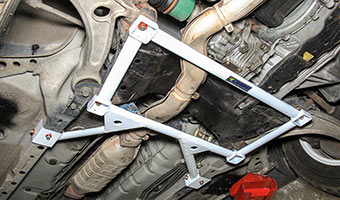 Lower Arm Bar Front Type II - MITSUBISHI LANCER Evo.VII`IX CT9A/CT9W