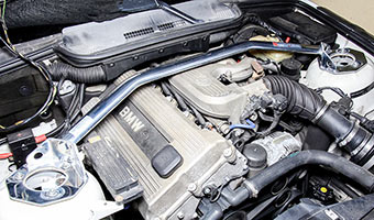 BMW E36i318jp Xgbg^[o[ /A~ /tg