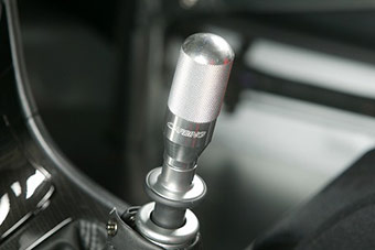 High Grip Shift Knob (SILVER) : 10×1.25