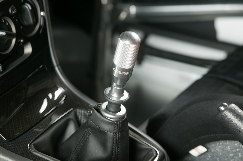 CARBING High Grip Shift Knob SILVER : ×1