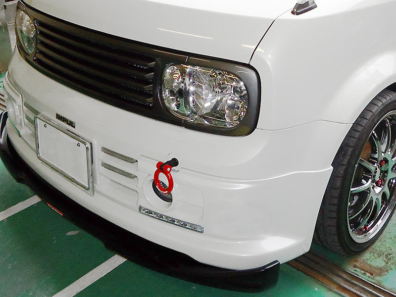 Flip Up Towing Hook Front - NISSAN IMPUL CUBE Z11